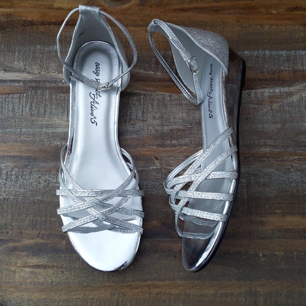 🆕🌿DANCE GLITTER SANDALS🌿